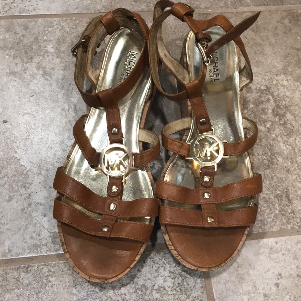 Michael Kors wedges size 10